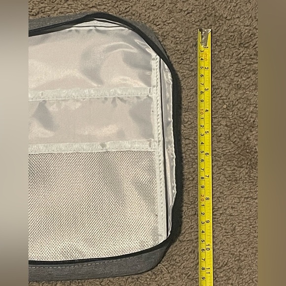 Small Bag for Book/ Tablet - Picture 7 of 11